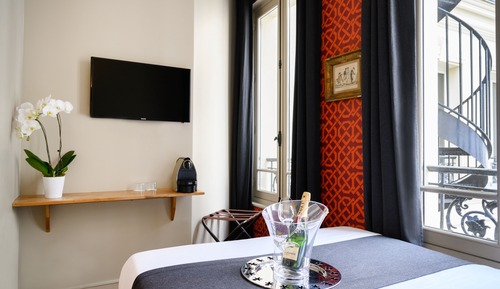 Chambre Tiny