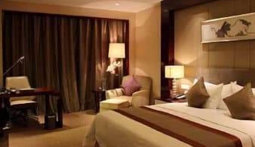 Superior Room, 1 King Bed, Non Smoking