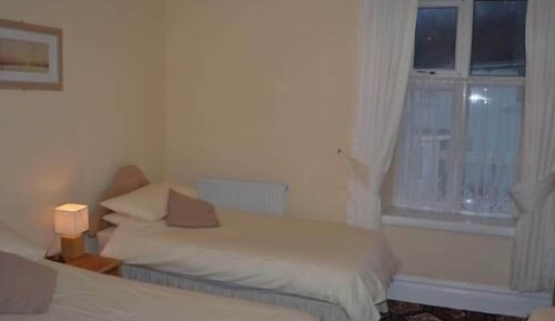 Twin Room, Ensuite