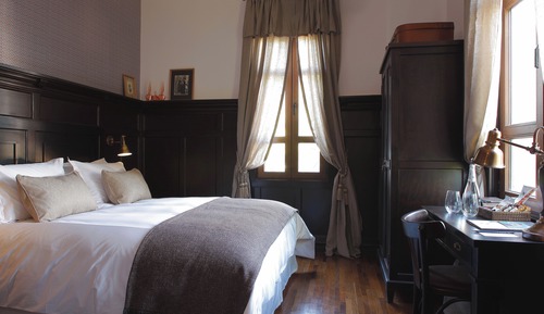 Classic Double Room, 1 Queen Bed