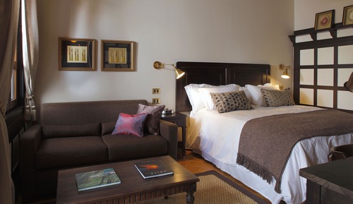 Suite, 1 King Bed, Balcony