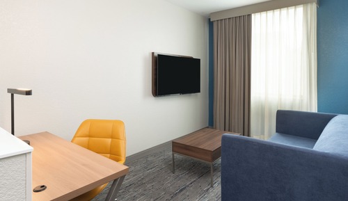 Suite, 1 King Bed, Accessible (Communications, Mobility)