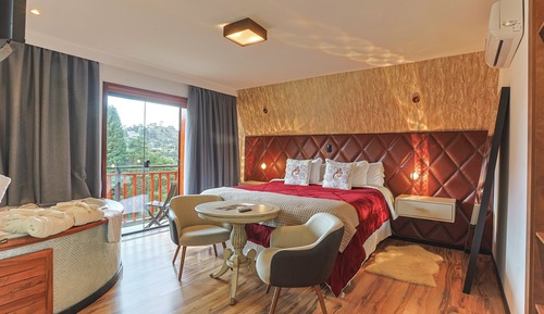 Honeymoon Room