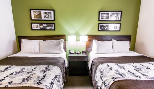 Standard Room, 2 Queen Beds, Non Smoking