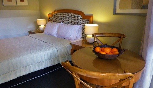Standard Queen Room