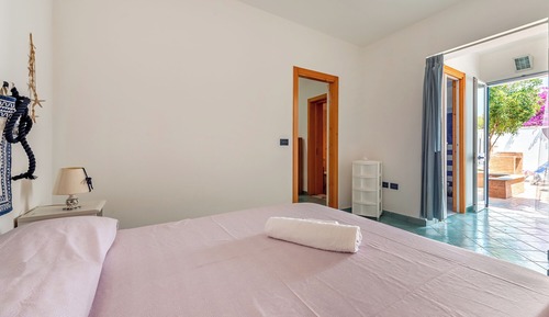 Standard House, 3 Bedrooms, 2 Bathrooms (Villa Anna Otranto 200m from the sea)