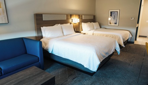 Studio Suite, Multiple Beds