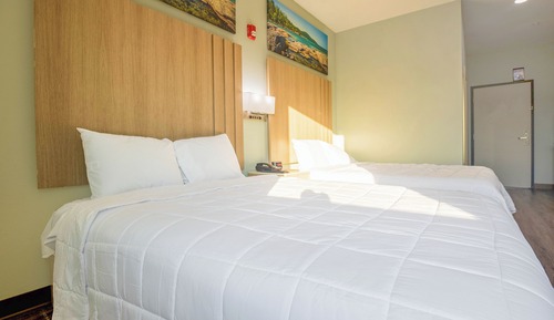 Standard Room, 2 Queen Beds, Non Smoking