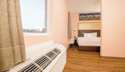 Standard Room, 1 King Bed, Non Smoking