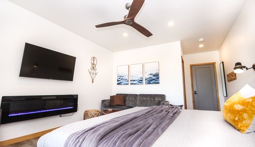 Premier Room