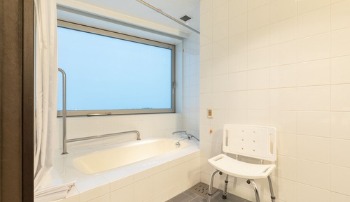 Universal Twin Room - Non-Smoking