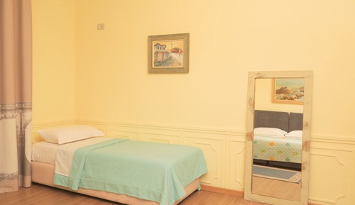 Basic Triple Room