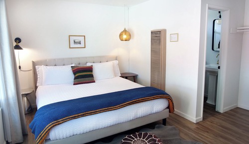 Premium Single Room