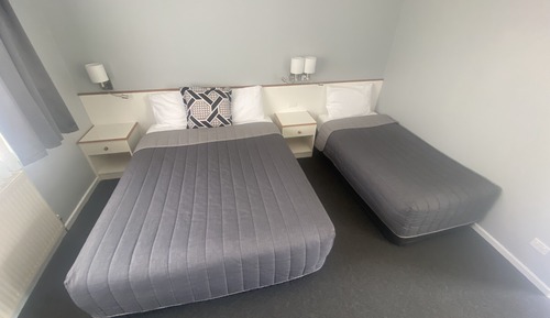 Comfort Triple Room