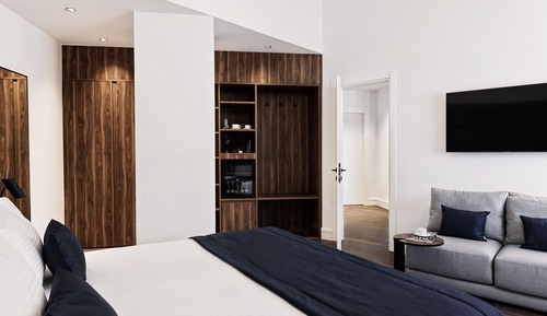 Executive Suite