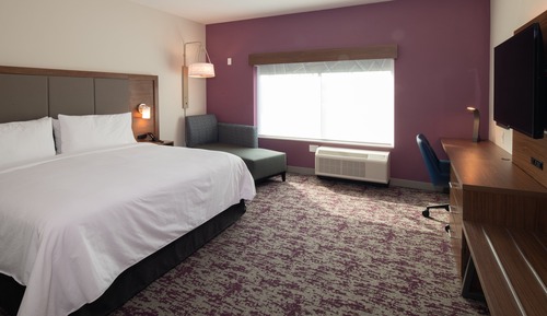 Standard Room, 1 King Bed
