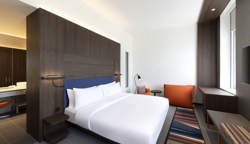 Aloft Room, 1 King Bed, Non Smoking
