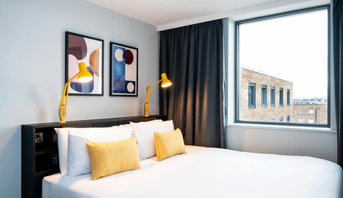 1 Bedroom Apartment