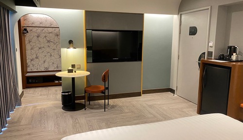 Deluxe Room, 1 King Bed