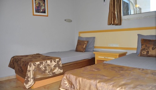 Condo, 3 Bedrooms, Sea View