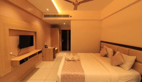 Deluxe Room (AC)