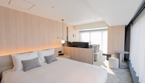 Corner Double Room, Non Smoking