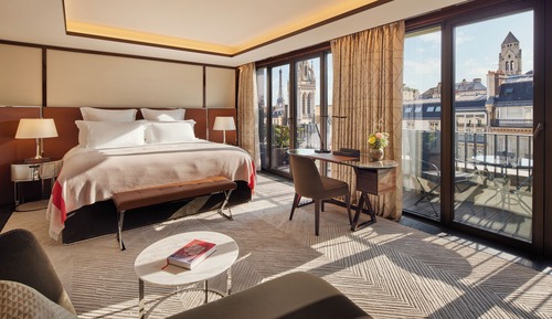 Suite, 1 King Bed, View, Tower