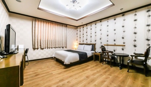Deluxe Room, Non Smoking