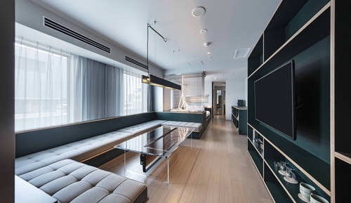 Weekend Suite on the Top Floor - Non Smoking [MAX 3 Guests: 2 adults and 1 child (under 5 years old)