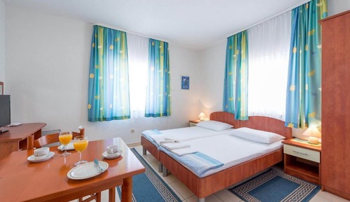 Studio (Superior Studio Apartment with Terrac)