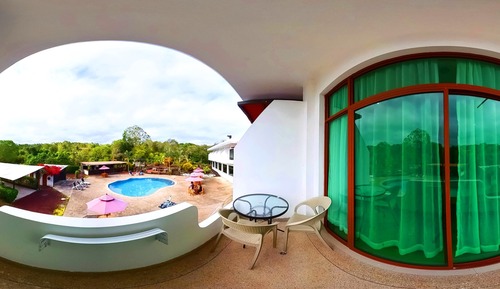 Family Triple Room
