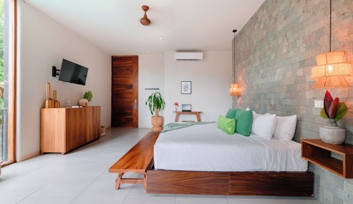 Luxury Room, 1 King Bed, Hot Tub
