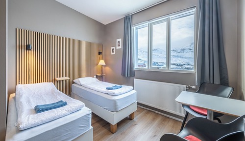 Large double/twin with Kirkjufell view