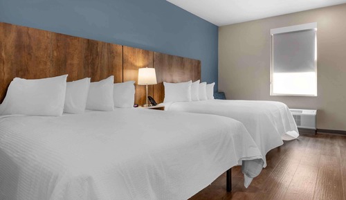 Standard Studio, 2 Queen Beds, Non Smoking, Refrigerator & Microwave