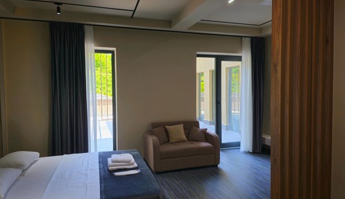 Exclusive Room, 1 Queen Bed, Non Smoking