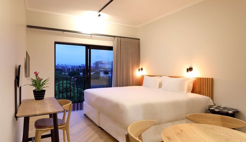 Studio, 1 King Bed