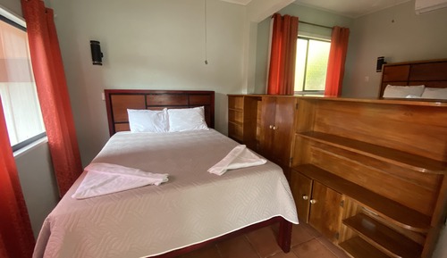 Deluxe Quadruple Room, 2 Queen Beds, Non Smoking