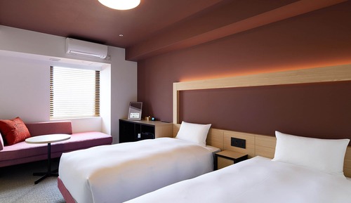 Standard Twin Room