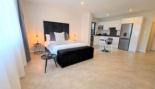 Superior Apartment