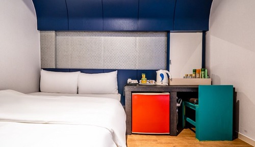 Room (Consecutive Stay Walkie Special (No P)