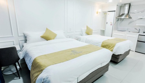 Room (Deluxe Twin - Ocean View (Motion Bed )