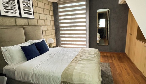 Exclusive Studio Suite, 2 Bedrooms