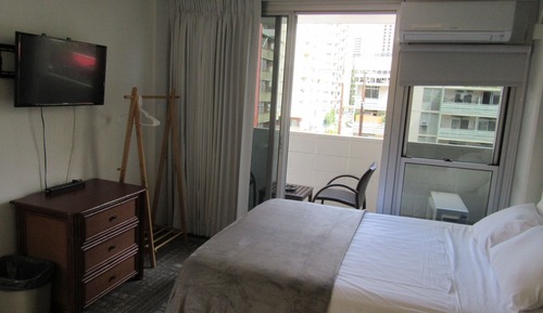 Economy Room, 1 Queen Bed