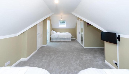 Twin Room, Ensuite
