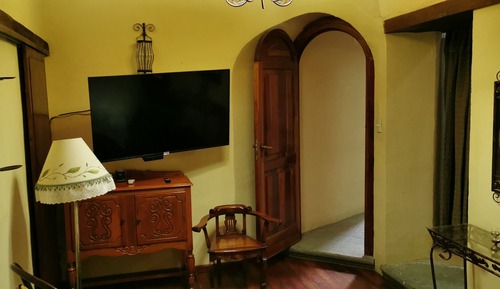 Classic Room, Corner