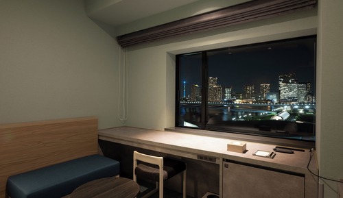 Twin Room B, Electronic Cigarettes Only (Shower Booth Only)