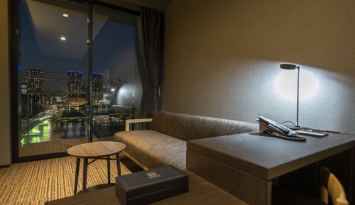 La Vista Hallywood Twin Room(Higher Floor), Non Smoking