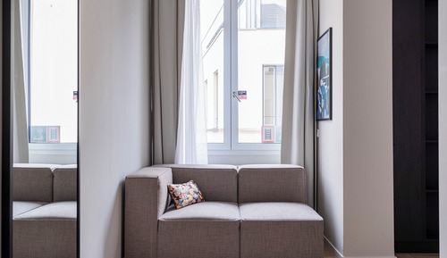 L Studio, Kitchenette, Twin Bed, Stairs