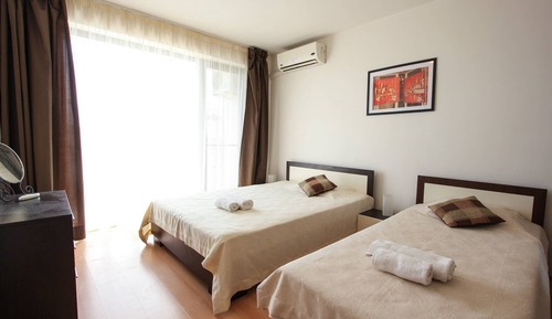 Apartment, 2 Bedrooms, Patio, Garden View