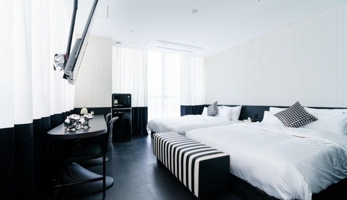 Most Pretty Room_Party